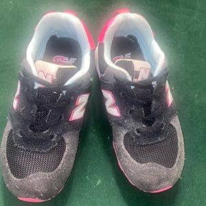 Toddler girl New Balance 574